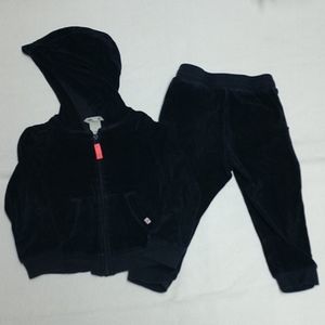 H&M navy velour sweatshirt outfit
